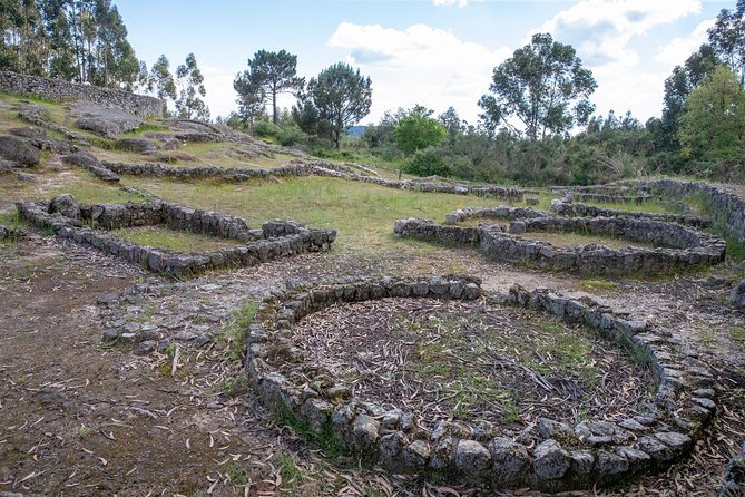 Porto Buggy Adventure: Guided Tour to Ruins and Typical Village - Gear, safety, and the clothing rule you should not ignore