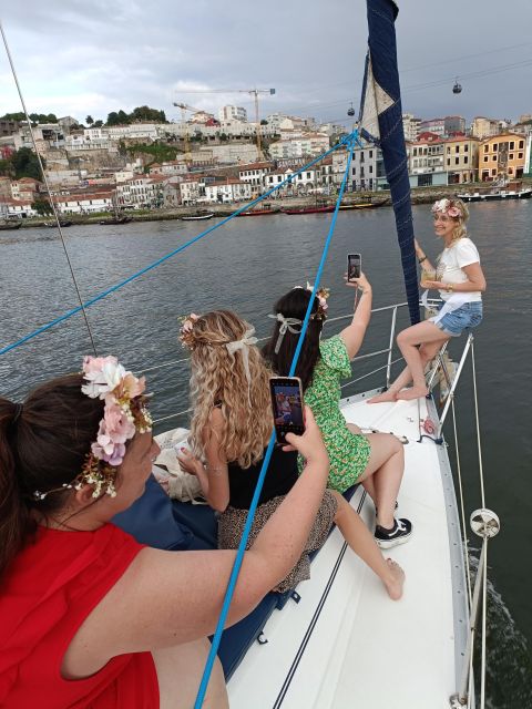 Porto: Charming Sailboat Bachelor Party with drinks - Extras you can add, and when they’re worth it