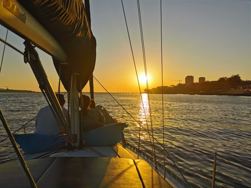 Porto: Charming Sailboat Cruise with Port Wine,Sunset Option - The Route From Arrábida Bridge Toward Dom Luís I