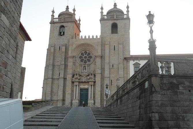 Porto City Private Tour with Hotel Pickup - A tight Porto introduction that fits your time
