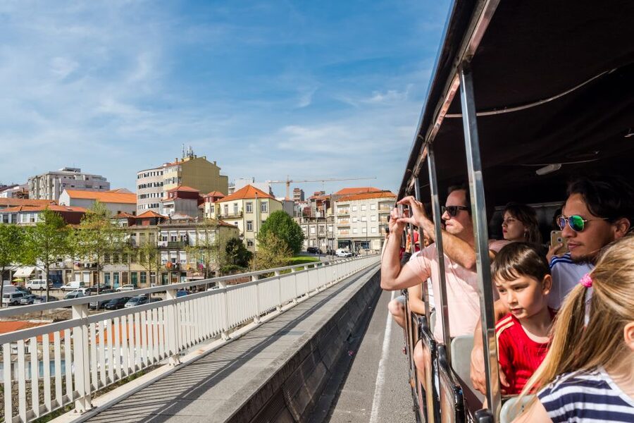 Porto: City Train Tour, River Cruise & Wine Cellar - Key things I’d focus on before booking
