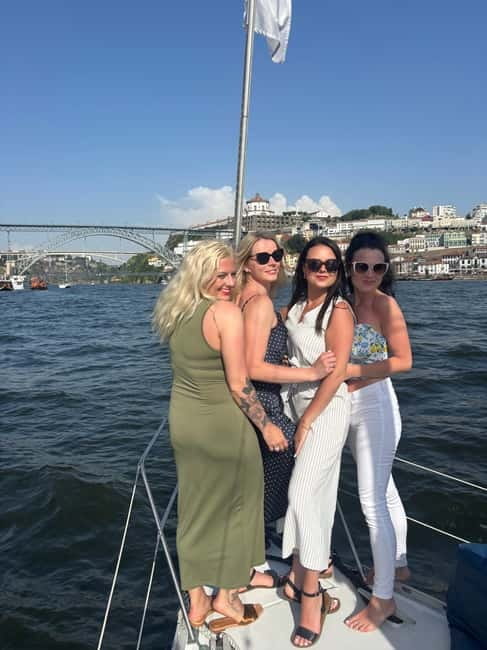 Porto: City Views or Sunset Tour with Drinks - Drinks, Music, and Why Small-Group Comfort Changes the Trip