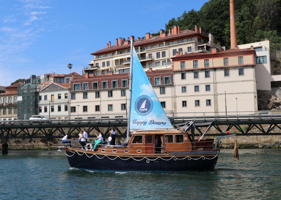 Porto: Classic Sailboat Cruise Along the Douro River - Ponte Maria Pia and Foz do Douro, rounding out the Douro look