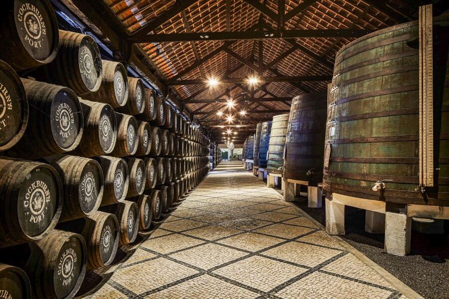 Porto: Cockburn’s Port Lodge Tour and Tasting - The Tasting Choices: Classic, Premium With Chocolate, Tawny, Vintage With Cheese