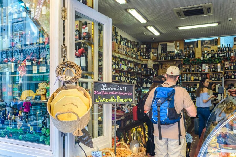 Porto: Delicious Food and Wine Walking Tour - A flavor-first walking tour of Porto