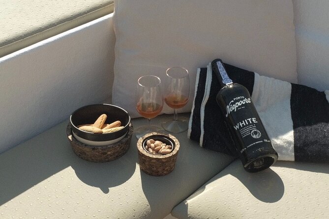 Porto: Douro River Boat Cruise with Port Wine and Snacks - Why this Douro cruise feels better than a big-boat tour