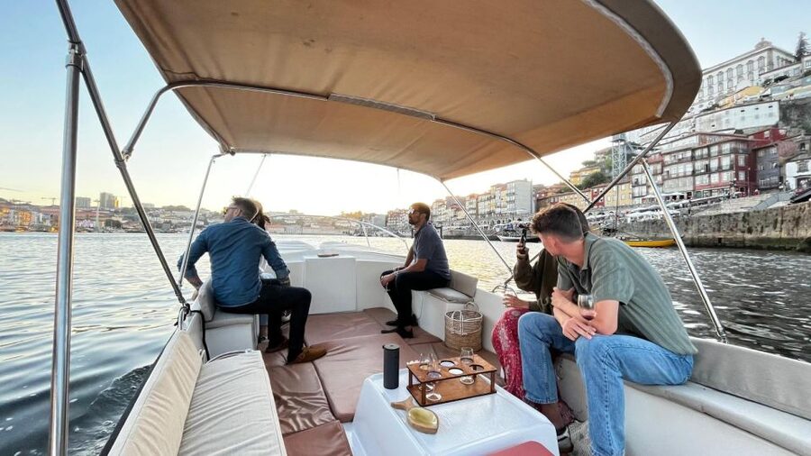 Porto: Douro River Boat Cruise with Port Wine Tasting - How the guides change everything: Maria, Duarte, Antonio, and more