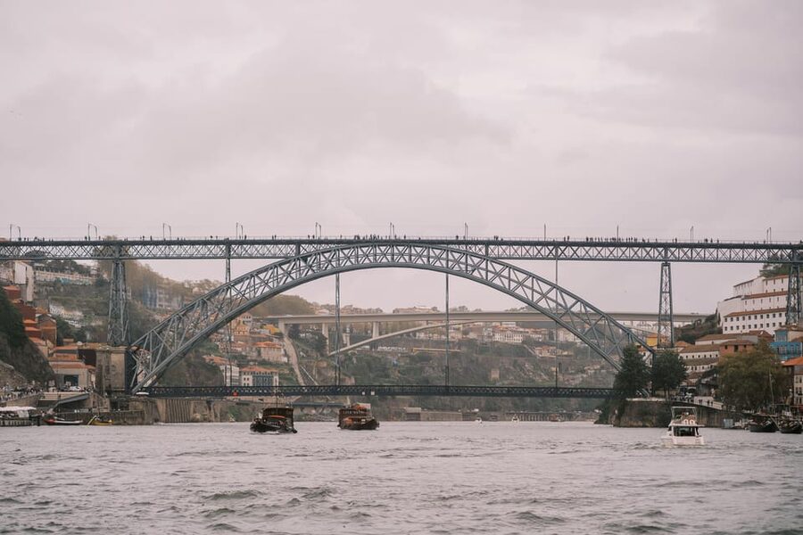 Porto: Douro river Boat tour with wine tasting (small group) - Who This Porto Boat and Port Tasting Fits Best