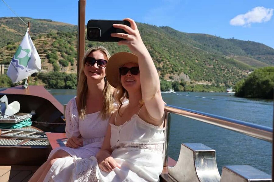 Porto: Douro Valley, 2 Wineries, Lunch, and 1-Hour Boat Tour - Cambres: the second winery tasting where the day feels finished, not dragged out