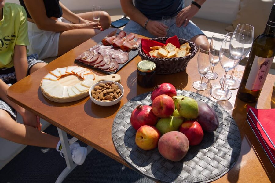 Porto: Douro Valley & Amarante Wine, Food & River Tour - Quinta Visit and Port Tasting: More Than Just Drinking