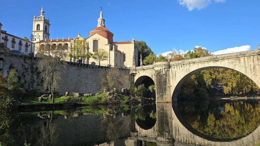Porto: Douro Valley & Amarante Wine, Food & River Tour - Scenic Drive Photo Stops After the Cruise: One More Round of Views