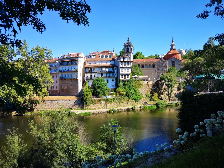 Porto: Douro Valley History & Wine Tour with Cruise & Lunch - Inside the Port quinta: production basics and three wine tastings