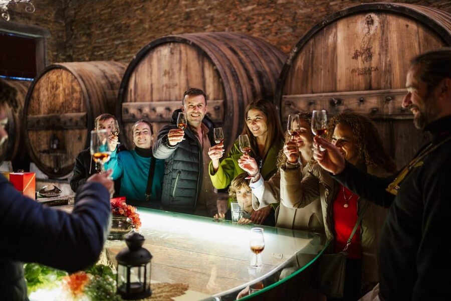 Porto: Douro Valley Tour with 2 Wineries, Lunch and Cruise - Sabrosa Lunch at a Winery: Why This Meal Is More Than Fuel