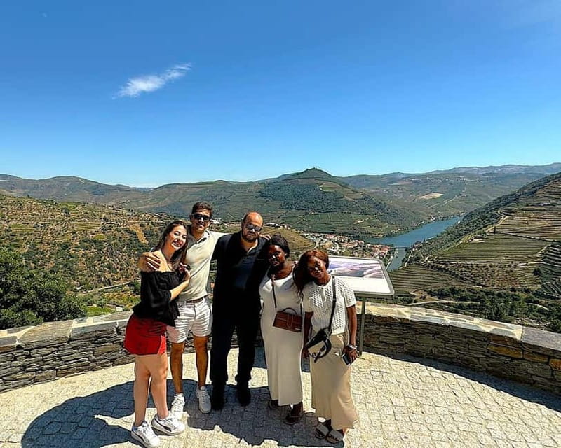 Porto: Douro Valley Tour with 3 Wineries and Lunch - Wine and Olive Oil Tastings: When the Tour Changes Its Focus