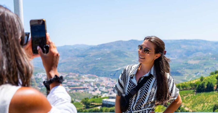 Porto: Douro Valley Tour with Lunch, Boat Cruise & Tastings - Price and time: is $82 a fair deal?