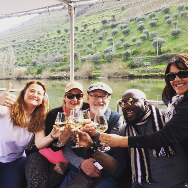 Porto: Douro Valley with Small Wineries, Lunch and Boat Tour - Guide quality is a big part of the payoff