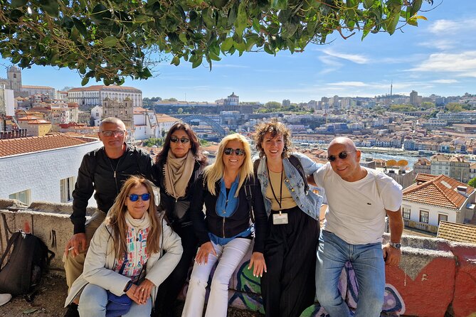 PORTO: Essencial Walking Tour 3 hours - Start at Metro da Trindade, finish at São Bento