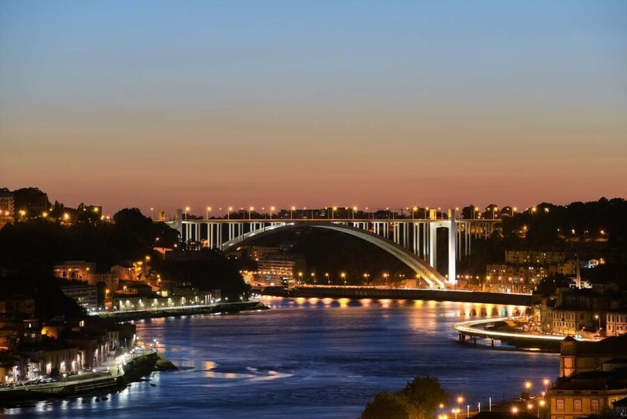 Porto Fado Night Show + Dinner - Key points to know before you go