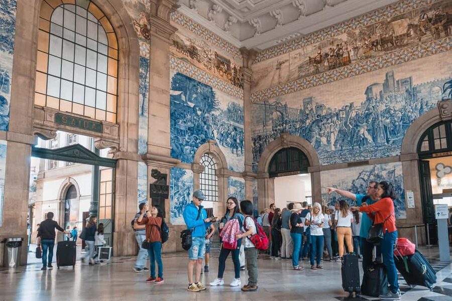 Porto: Flexible Walking Tour in Historic Center - How the Walkbox App Actually Helps You Enjoy Porto More