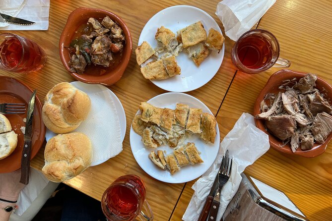Porto Food Half-Day Tour - Porto food, guided like a local meal plan