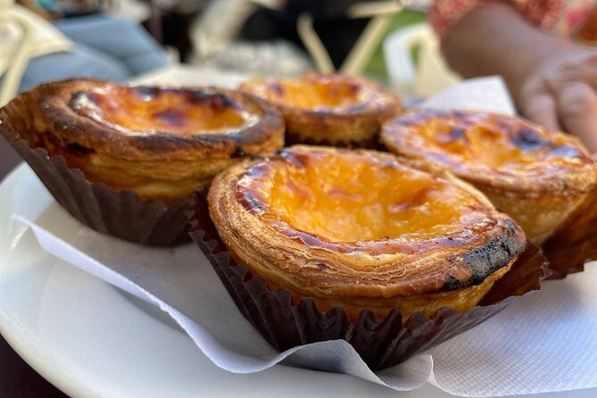 Porto Food Half-Day Tour - Stop 2: Mercado do Bolhão, where tastings meet daily life