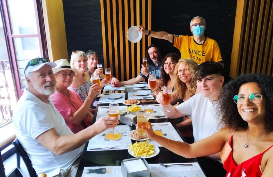 Porto: Food Tour with Tastings - How the guide storytelling adds value, not noise