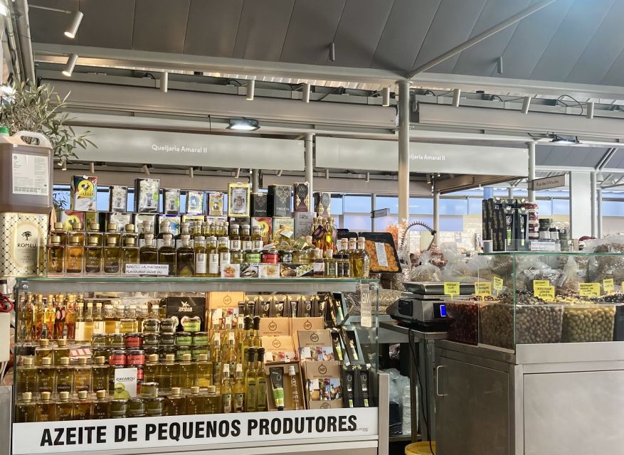 Porto food, wine and culture walking tour - max 8 pax - Beer stop and wine stop: learning the pairings in real places