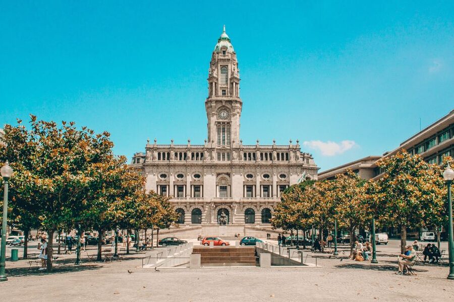 Porto: Full-Day Private Tuk Tuk Tour - Clérigos Tower and the 225 steps: the best payoff view