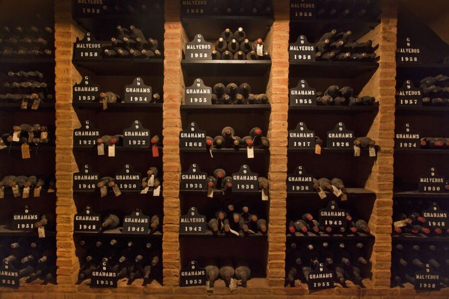 Porto: Graham's Port Lodge Tour with Premium Wine Tastings - FAQ