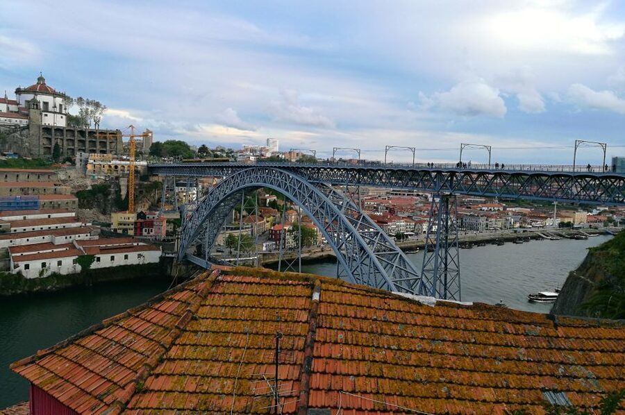 Porto: Guided 3-Hour Best of Tour by Segway - Rolling down Avenida dos Aliados like a local shortcut