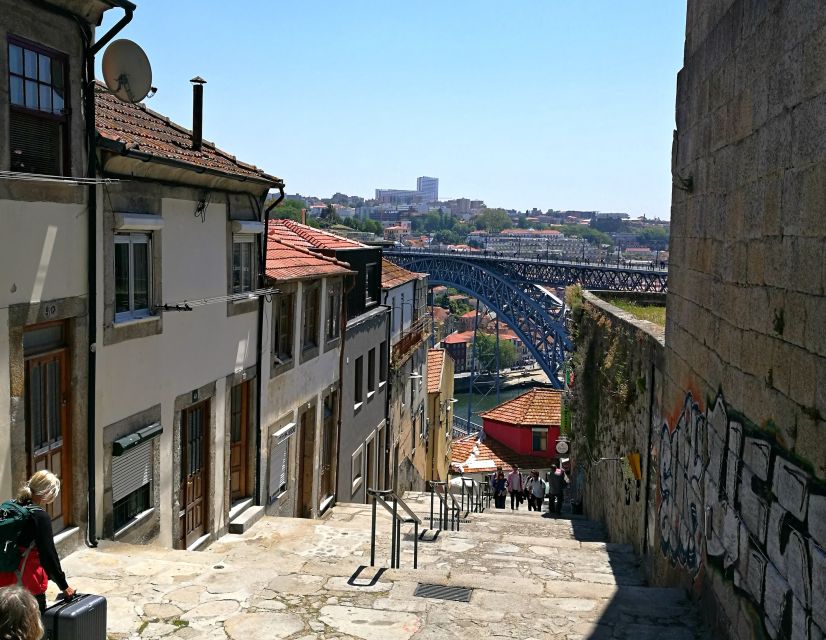 Porto: Guided 3-Hour Best of Tour by Segway - Café Majestic stop: why the decoration is worth the detour
