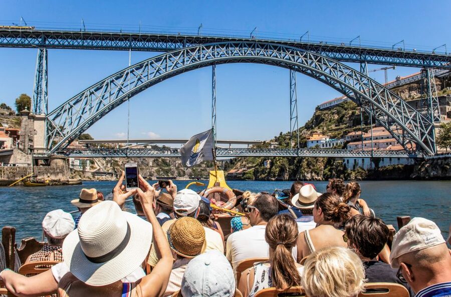 Porto: Guided Tour by Tuk-Tuk & Optional Douro River Cruise - The 50-Minute Tuk-Tuk Loop: Porto’s Core Sights, Without the Sweat