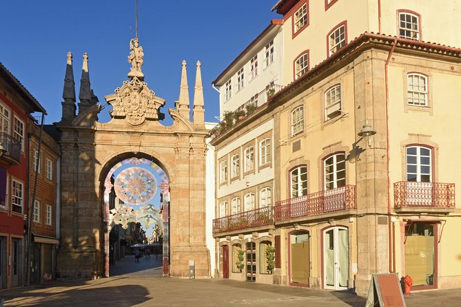Porto: Guimaraes & Braga Small Group Tour with Lunch and Tickets - How the pacing really works in an 8-hour day