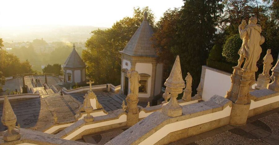 Porto: Guimarães & Braga Tour with Entry Tickets and Lunch - Pickup, van ride time, and how the small group changes your day