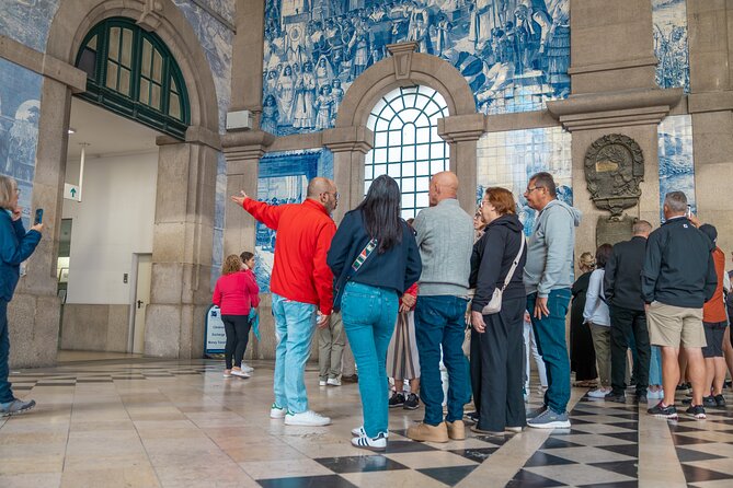 Porto Half-Day Guided Historical Tour with Port Cellar Visit and Tasting - Elite Café and Santa Catarina Street: Art Nouveau as a clue