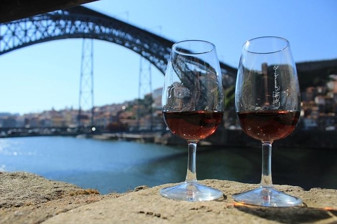 Porto Half-Day Private Tour with Tuk Tuk and Lello Bookstore - Porto by tuk tuk: why this 4-hour format works