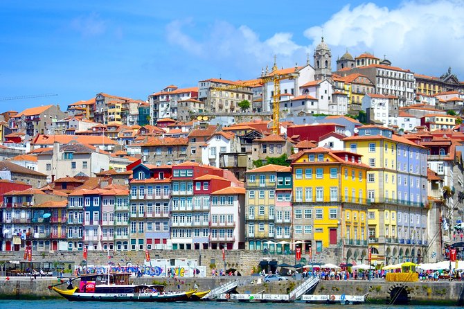 Porto Half Day Tour with River Cruise and Wine Tasting - Solar dos Dragos wine tasting: the part you’ll actually talk about later