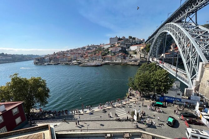 Porto Highlights: The best of Porto City Walking Tour - Torre dos Clérigos and Igreja do Carmo: plan for ticketed stops