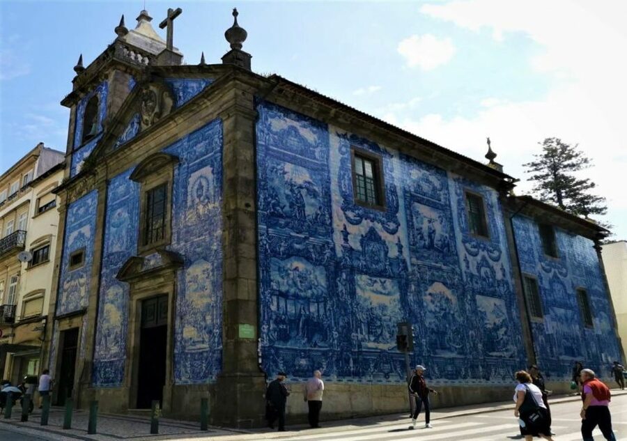 Porto: Historic City Center Walking Tour - Livraria Lello and Cordoaria’s Garden: culture plus calm