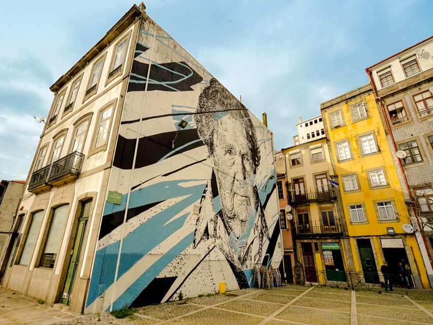 Porto: Historic e-Bike Tour with a guide - Why an electric bike makes Porto click