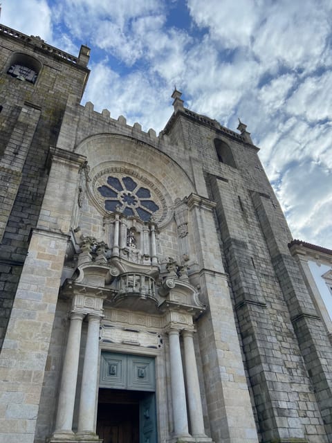 Porto: Historical Center Walking Tour - Key highlights to look for on this walking tour