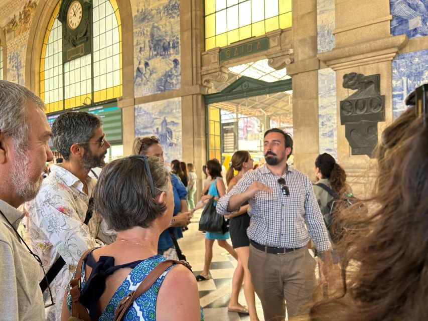 PORTO: Historical Walking Tour - Getting Your Bearings Fast in Porto’s Historical Center