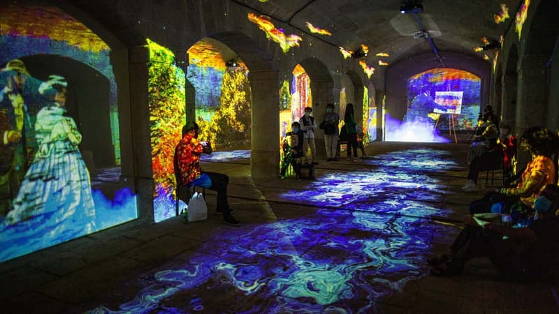 Porto: Impressive Monet & Brilliant Klimt - Porto Customs House as a 360-Degree Screen