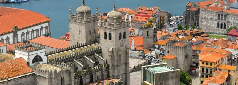 Porto Jewish Heritage Walking Tour Small group - The streets of Rua Sant’ana and Rua do Comércio do Porto: where daily life meets big decisions