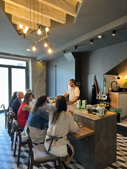 Porto: Local Market Tour & Cooking Class/Showcooking - The kitchen lesson with Ana and Joseph: showcooking that still feels personal