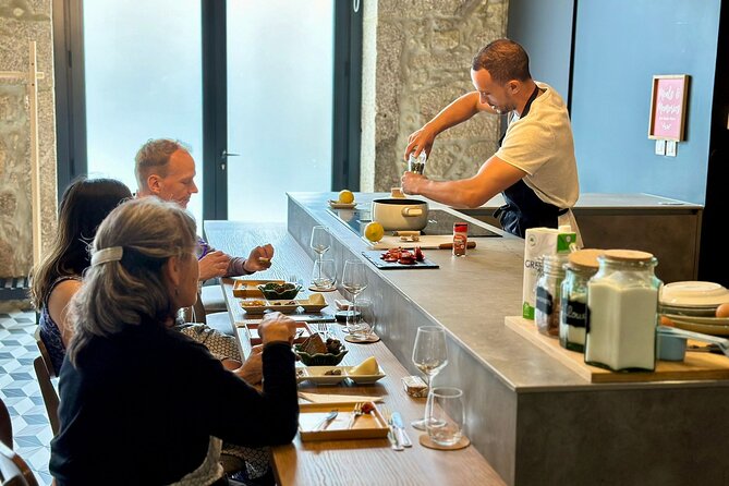 Porto Local Market Visit & Cooking Class / Showcooking - Inside the kitchen studio near the river (and how the group moves)