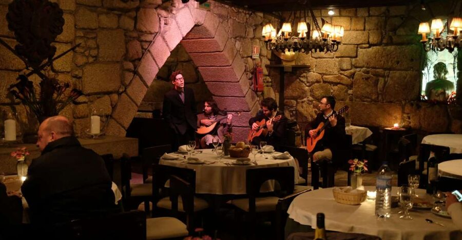 Porto Moonlight Walk & Fado Dinner - Inside the 14th-century Fado house tied to Amalia Rodrigues
