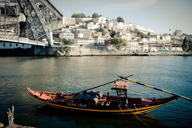 Porto: Morning City Tour with Six Bridges Cruise - Six Bridges Cruise on a Rabelo Boat: How to Get It Right