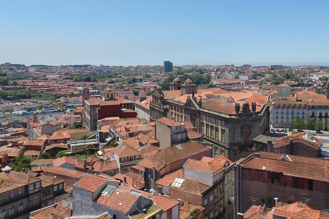 Porto Old Jewish Quarters Half-Day Walking Tour - Stop 1, Catedral do Porto: the 12th-century synagogue clue