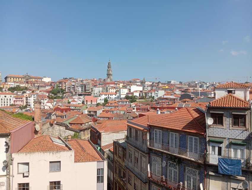 Porto - Old Town Tour with an official guide - Sé Cathedral and the UNESCO heart, built for real street-level seeing